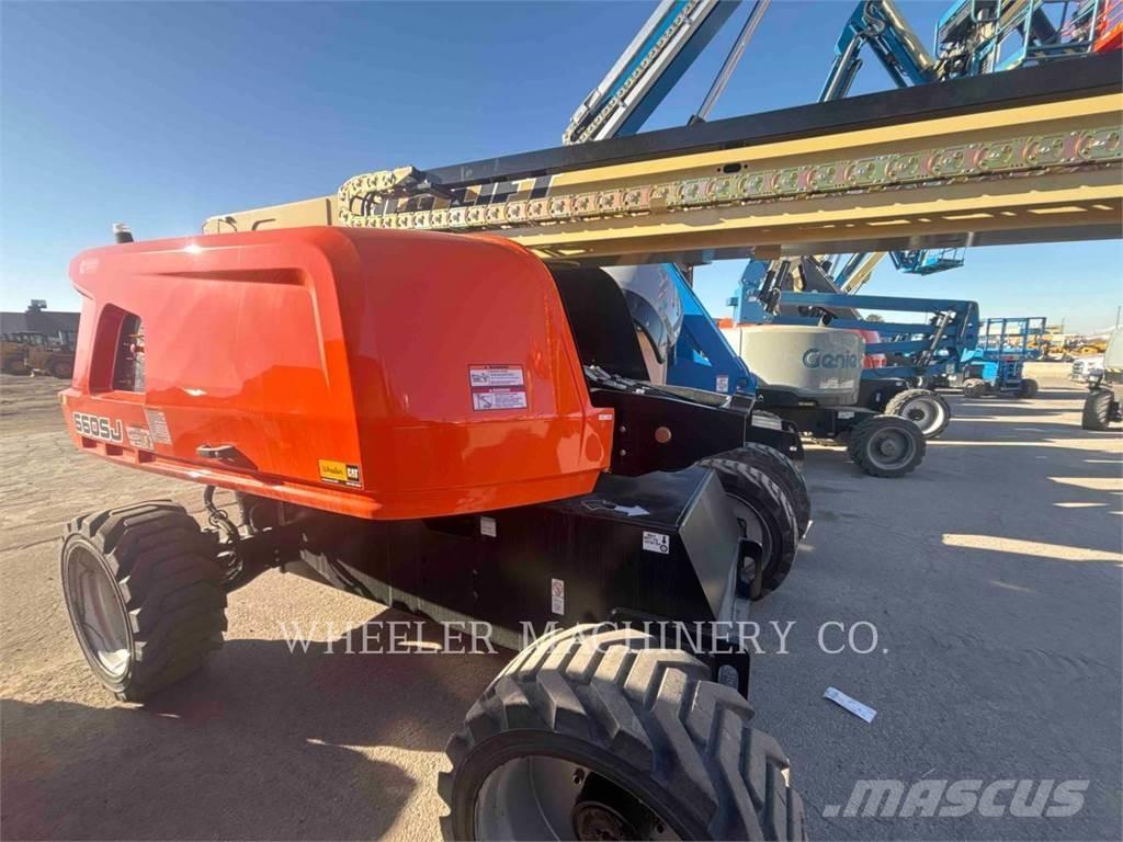 JLG 660SJ Knikarmhoogwerkers