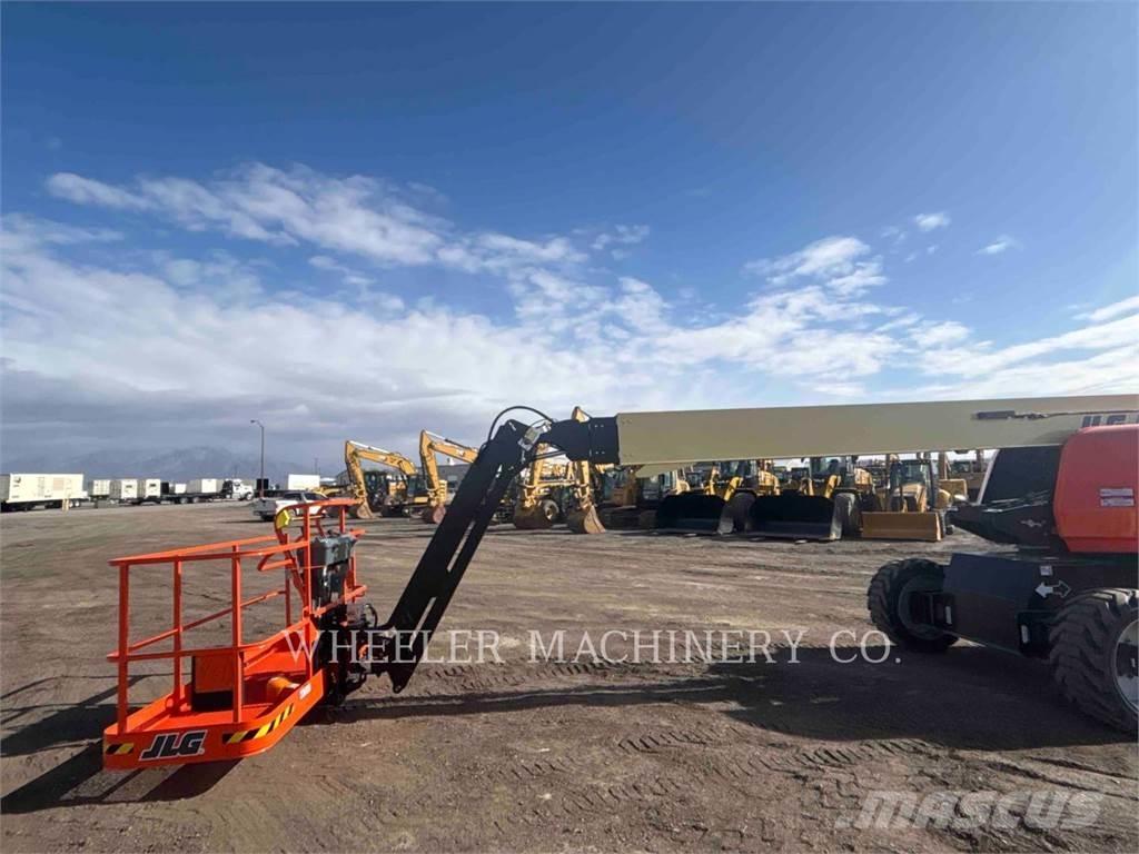 JLG 660SJ Knikarmhoogwerkers
