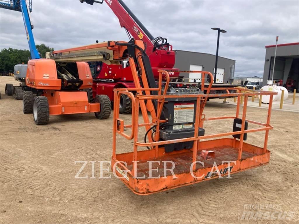 JLG 660SJ Knikarmhoogwerkers