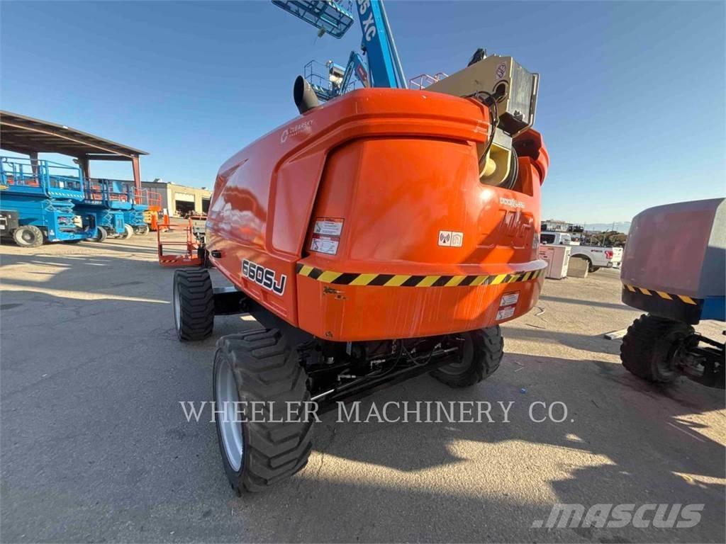 JLG 660SJ SP Knikarmhoogwerkers