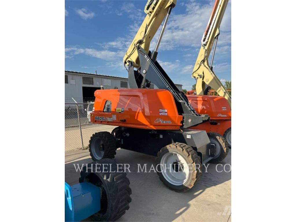 JLG 660SJ SP Knikarmhoogwerkers