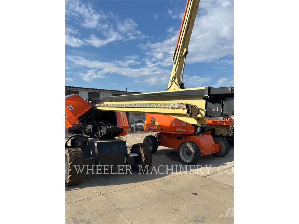 JLG 660SJ SP Knikarmhoogwerkers