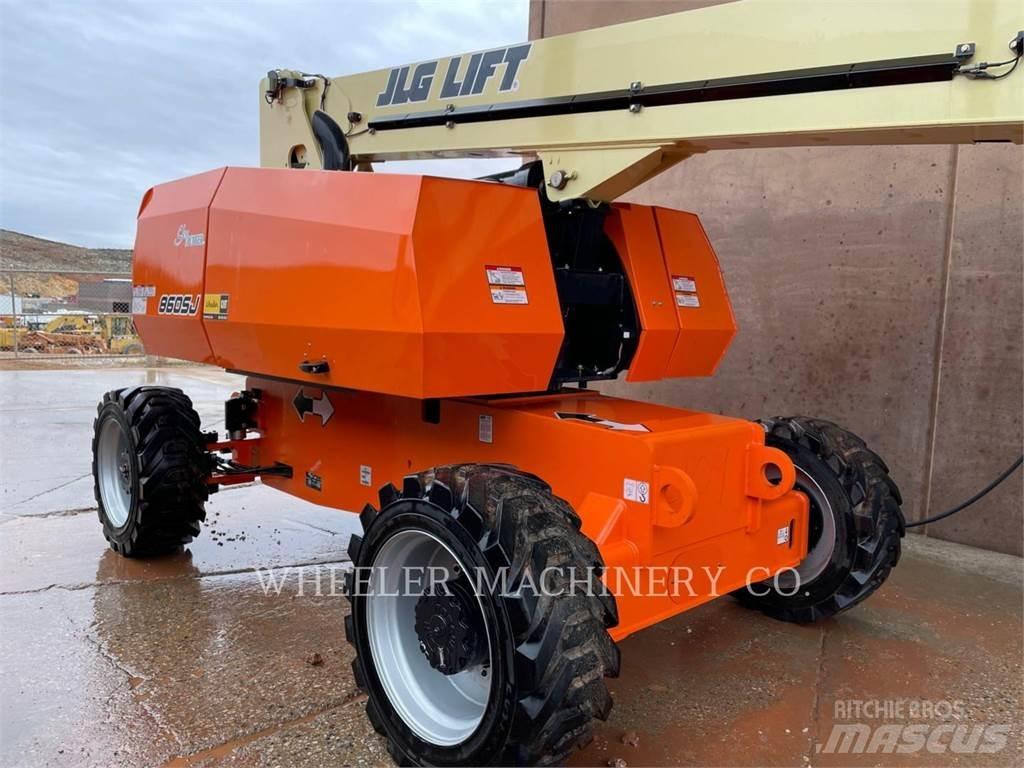 JLG 860SJ SP Knikarmhoogwerkers