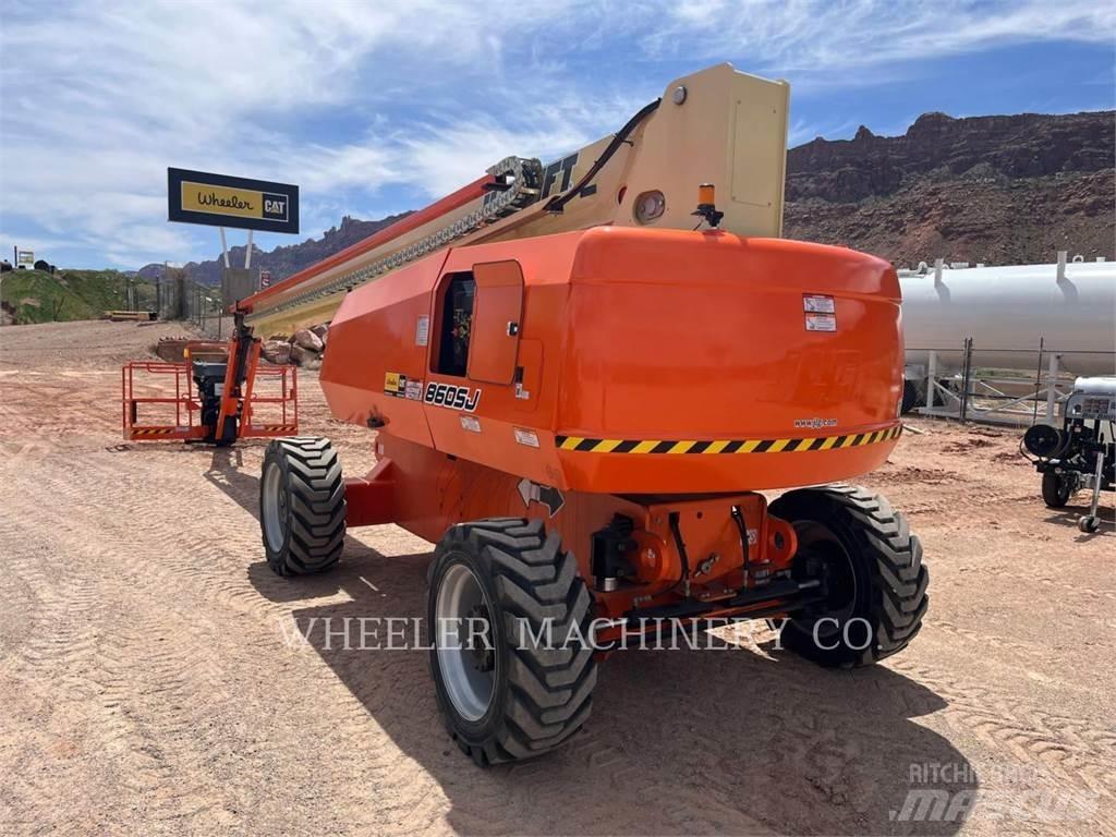 JLG 860SJ SP Knikarmhoogwerkers