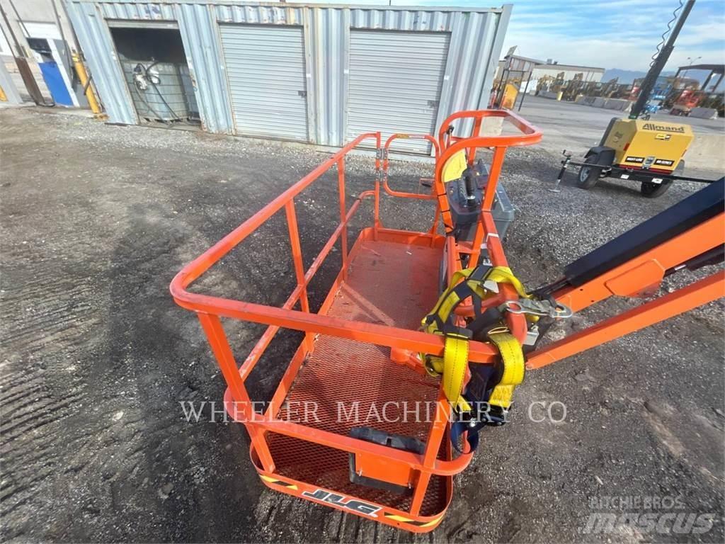 JLG 860SJ SP Knikarmhoogwerkers