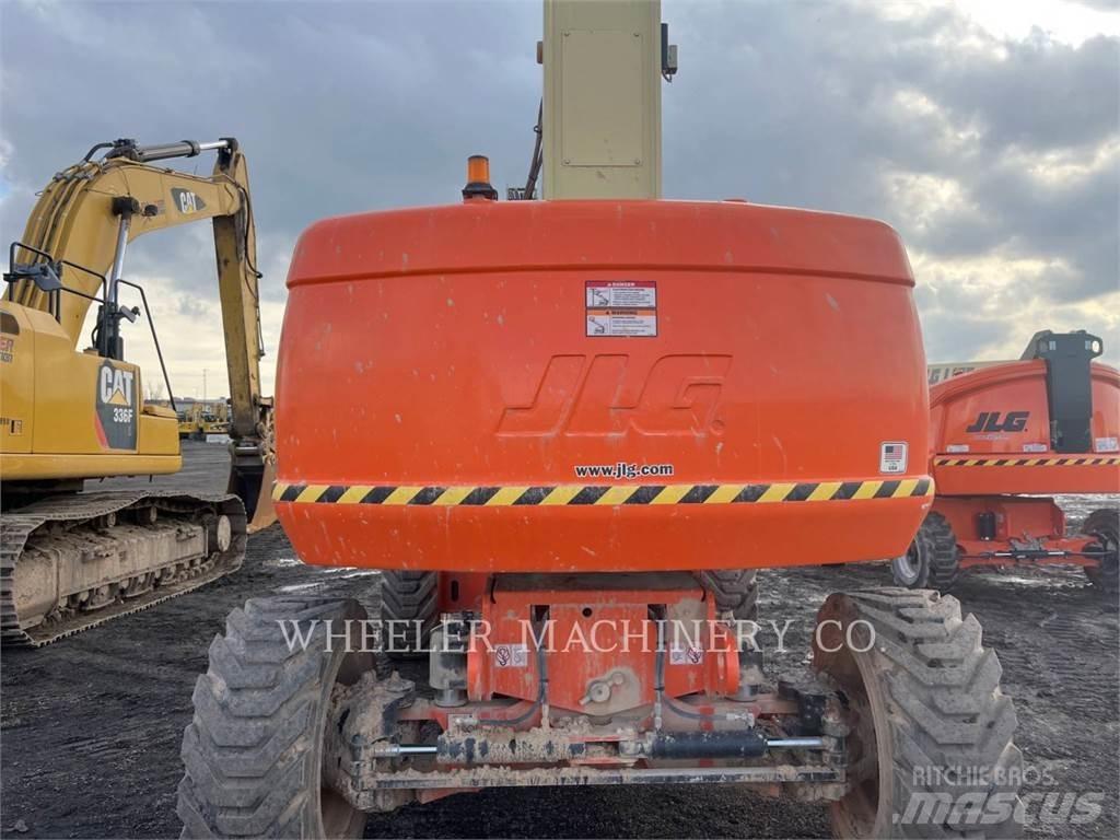 JLG 860SJ SP Knikarmhoogwerkers