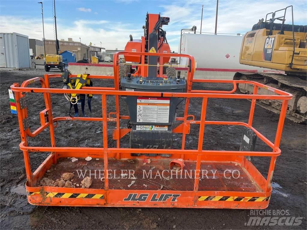 JLG 860SJ SP Knikarmhoogwerkers