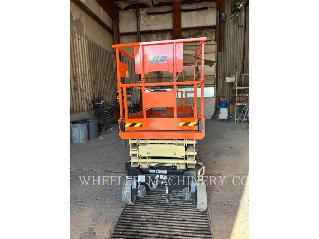 JLG ES2646 Schaarhoogwerkers