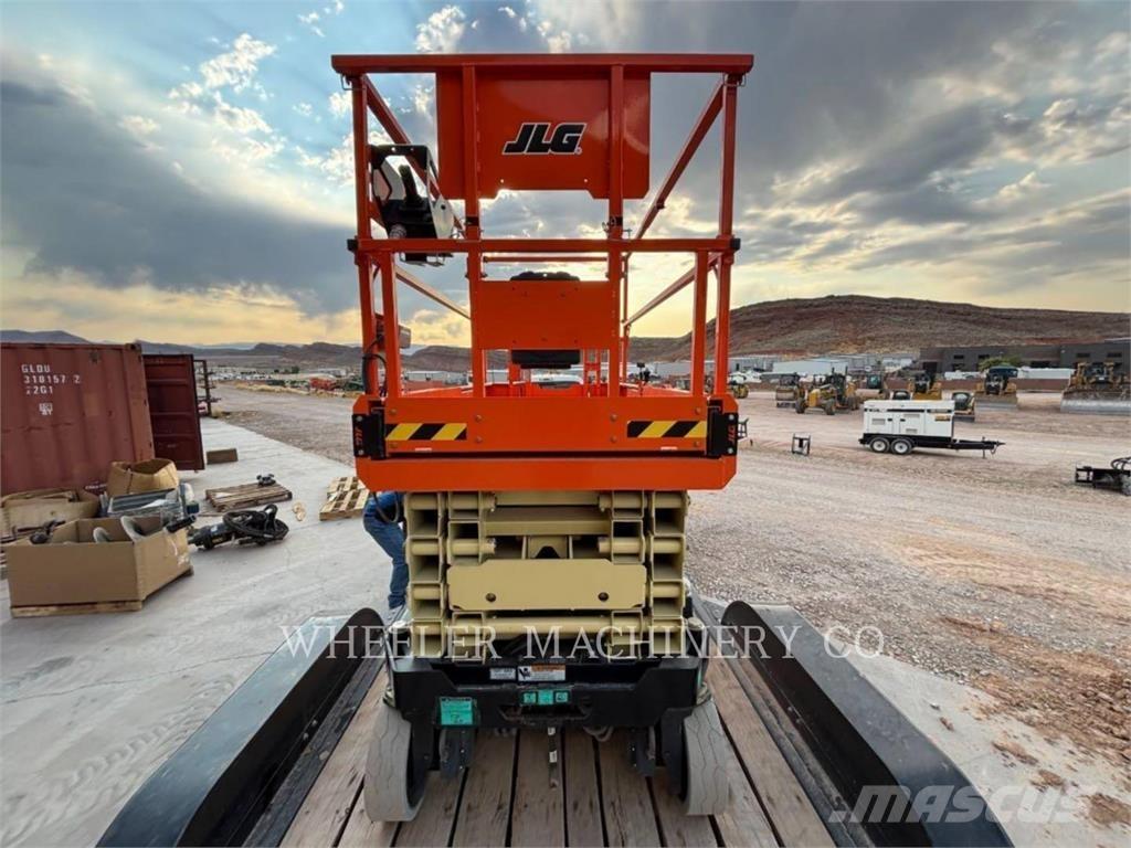 JLG ES3246 Schaarhoogwerkers