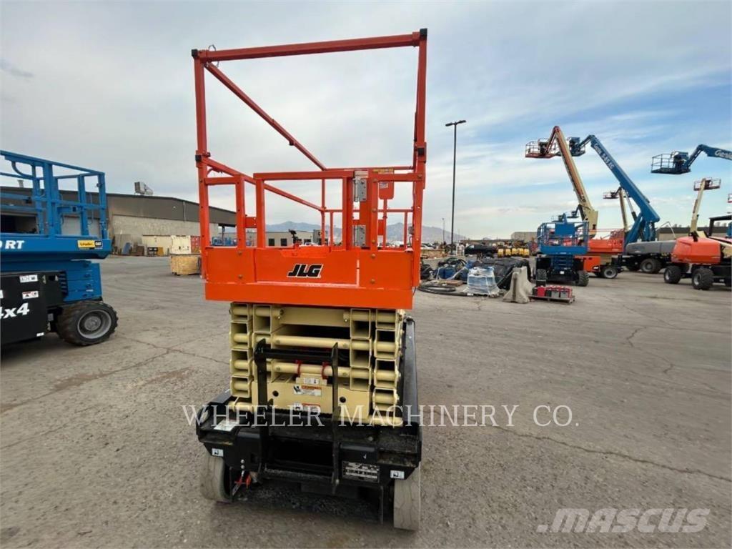 JLG ES3246 Schaarhoogwerkers
