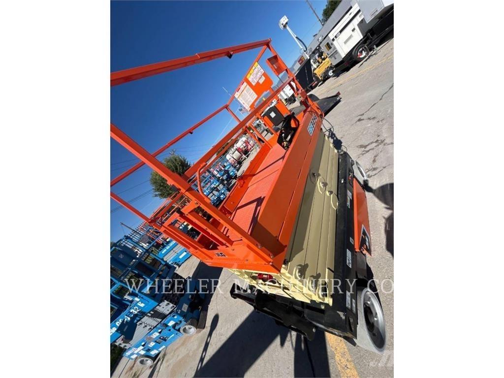 JLG ES3246 Schaarhoogwerkers