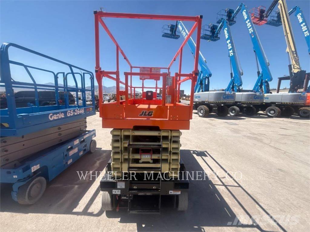 JLG ES4046 Schaarhoogwerkers