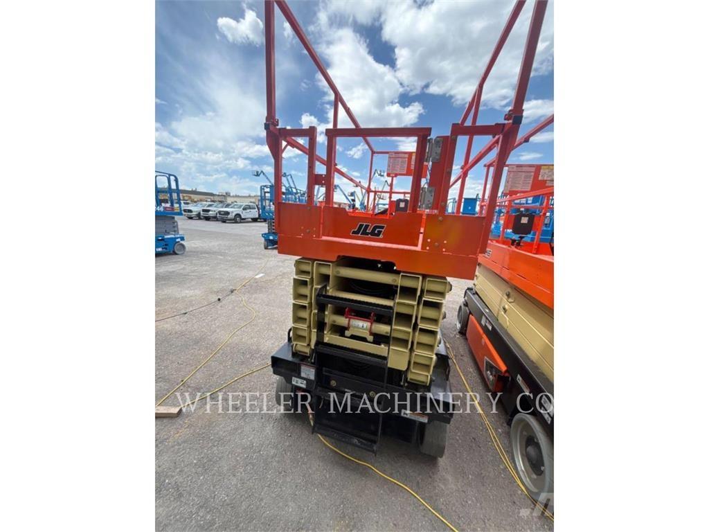JLG ES4046 Schaarhoogwerkers