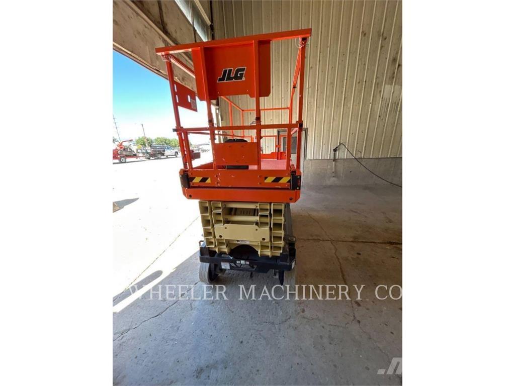 JLG ES4046 Schaarhoogwerkers