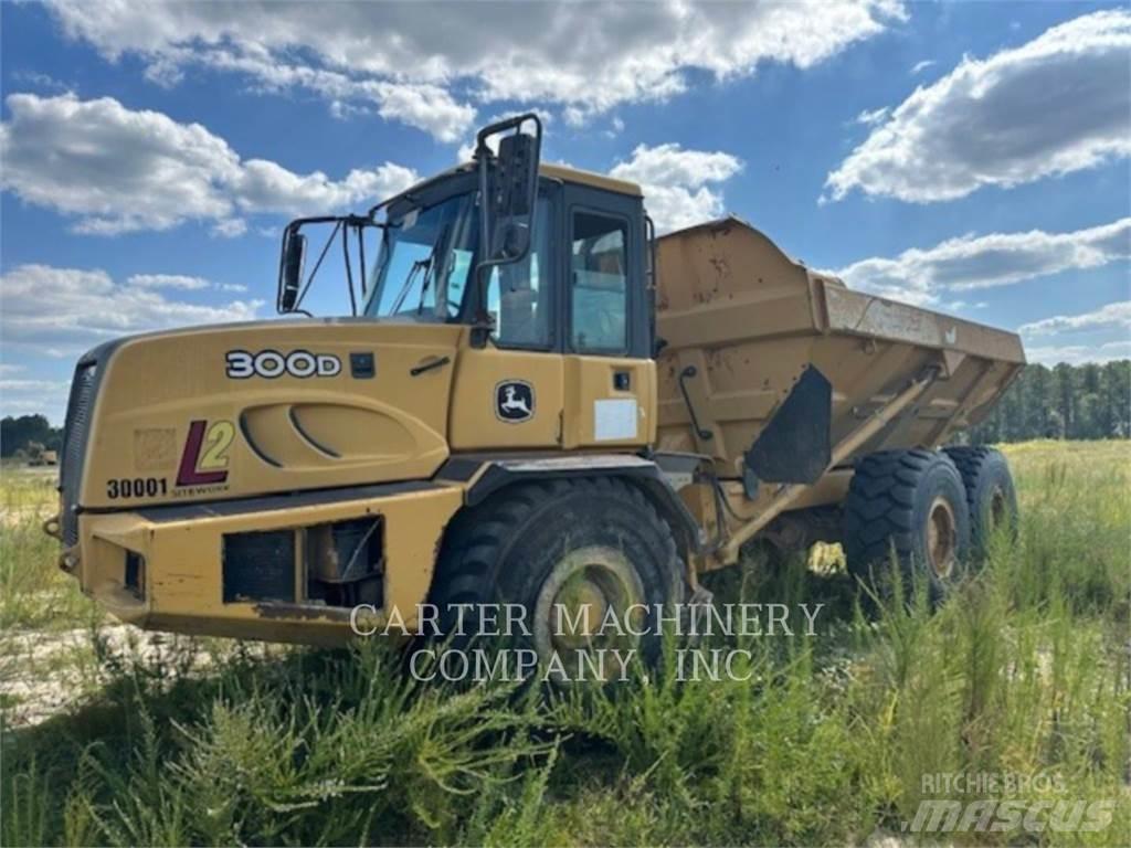 John Deere 300D Knik dumptrucks