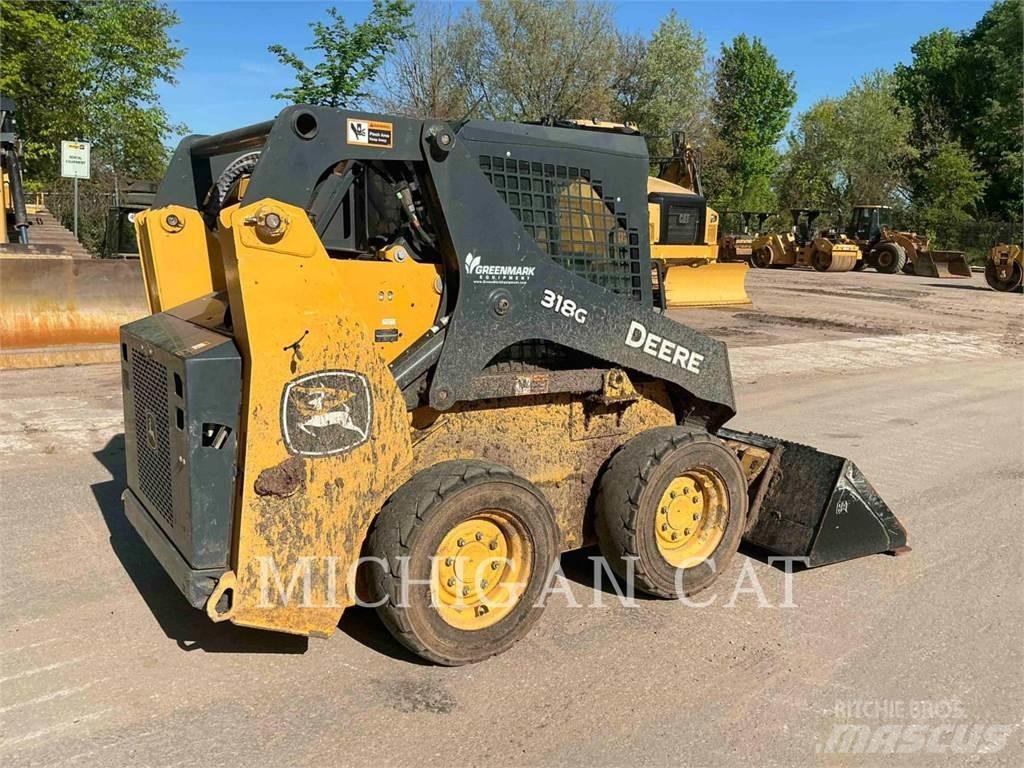 John Deere 318G Schrankladers