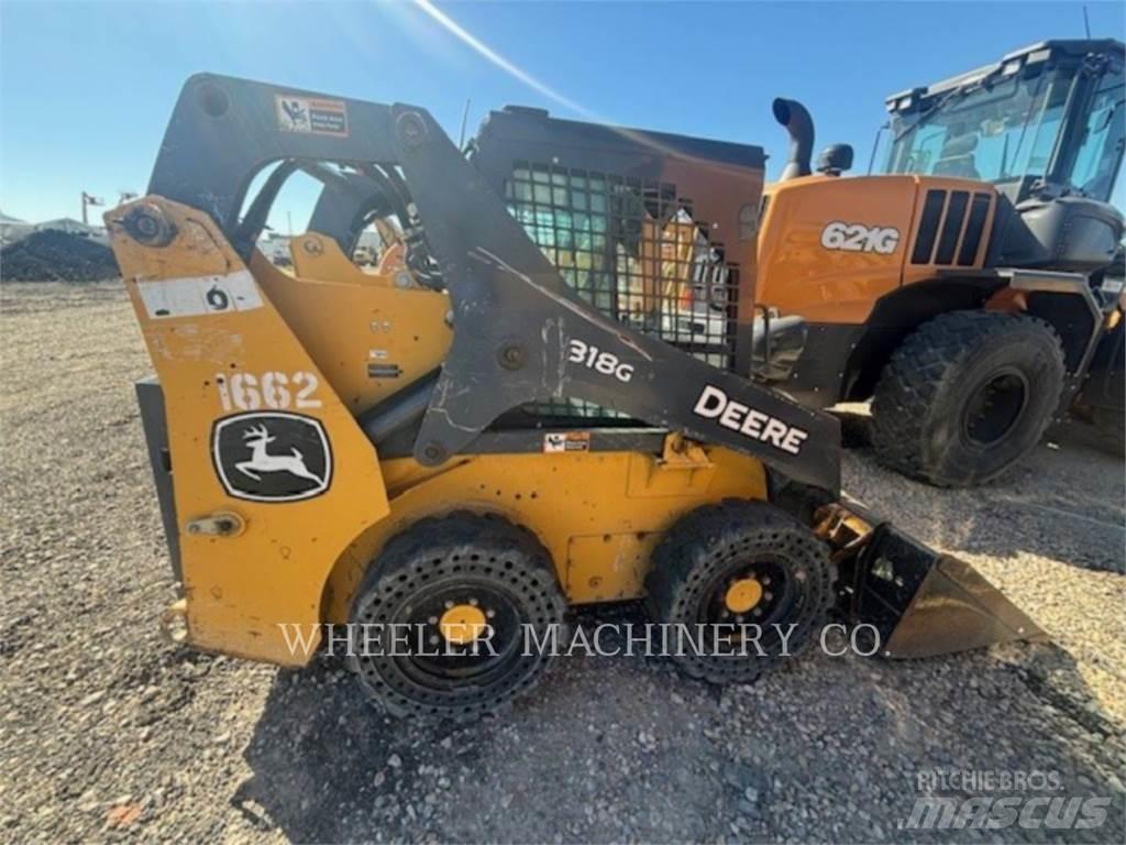 John Deere 318G SSL Schrankladers