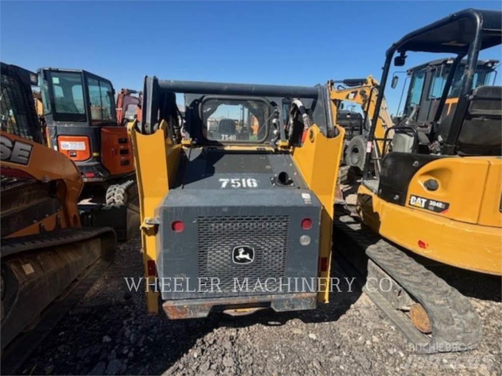 John Deere 318G SSL Schrankladers