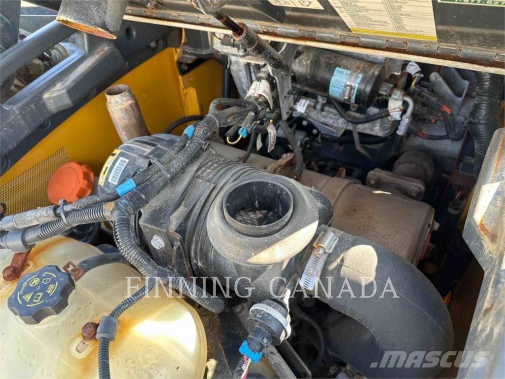 John Deere 324G Schrankladers