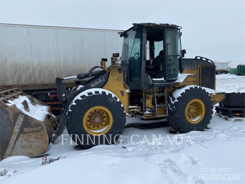 John Deere 444J Wielladers