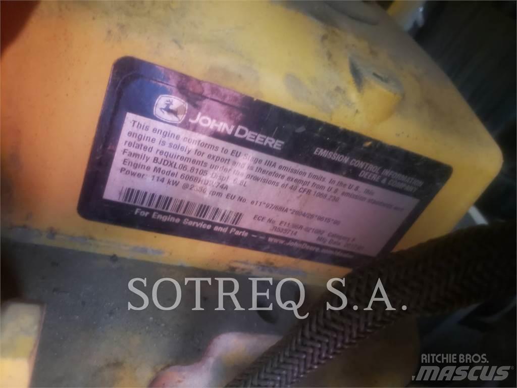John Deere 524K Wielladers