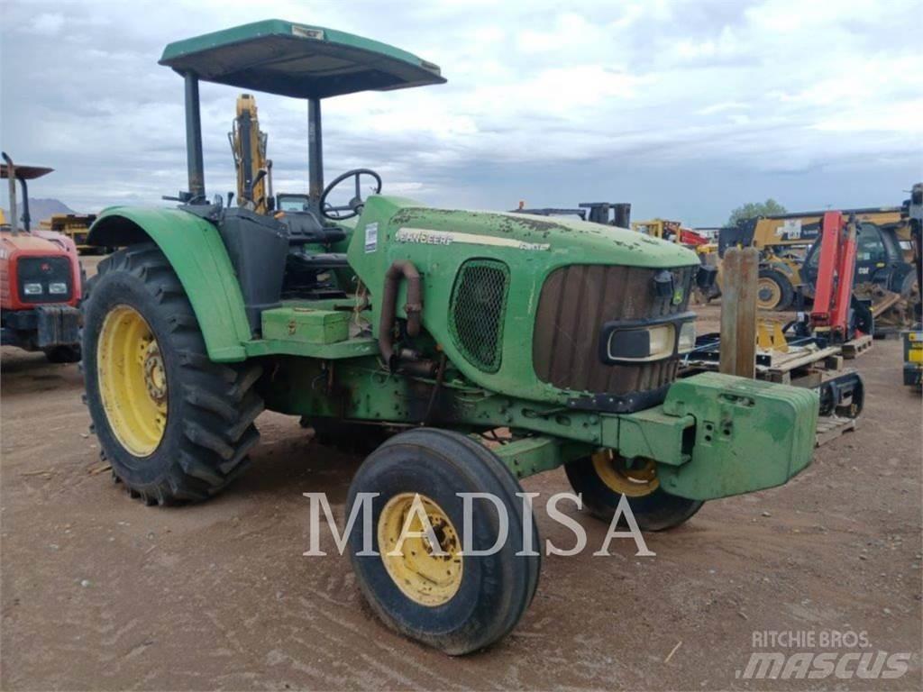 John Deere 6415 Tractoren