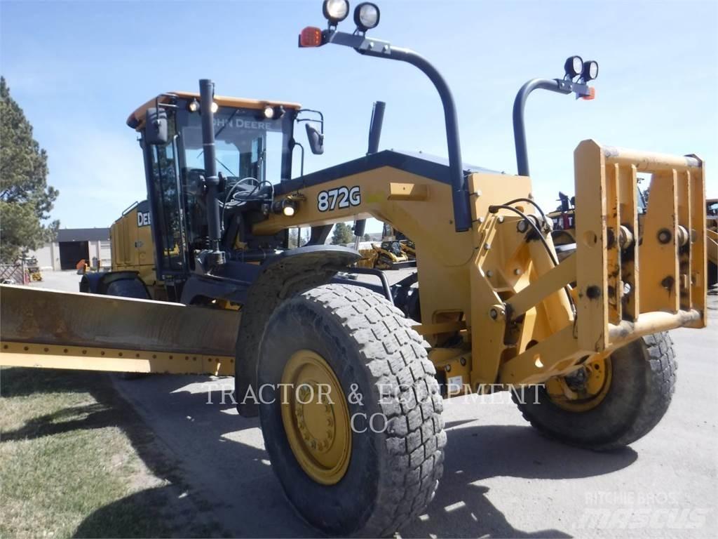 John Deere 872G Graders