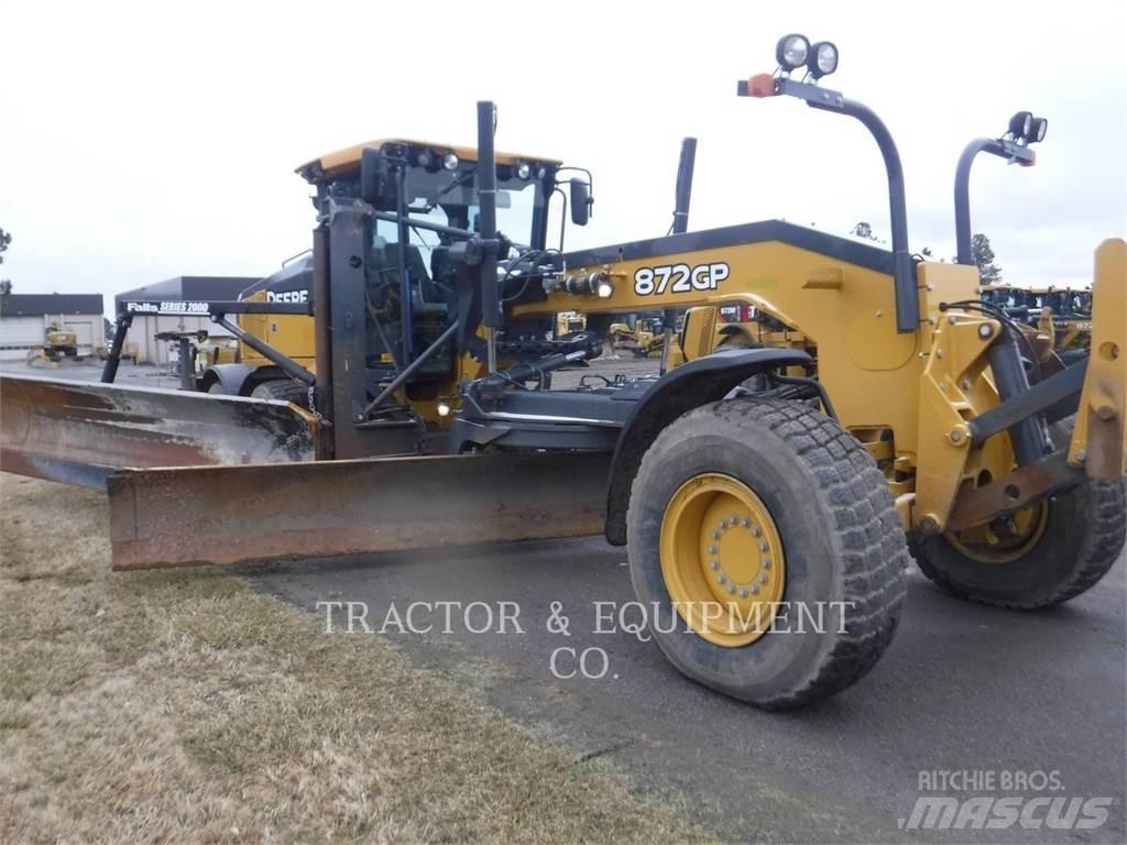 John Deere 872GP Graders