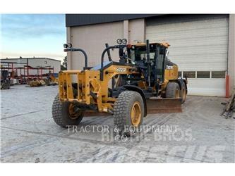 John Deere 872GP Graders