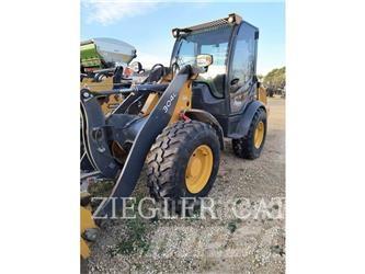John Deere & CO. 304L Wielladers