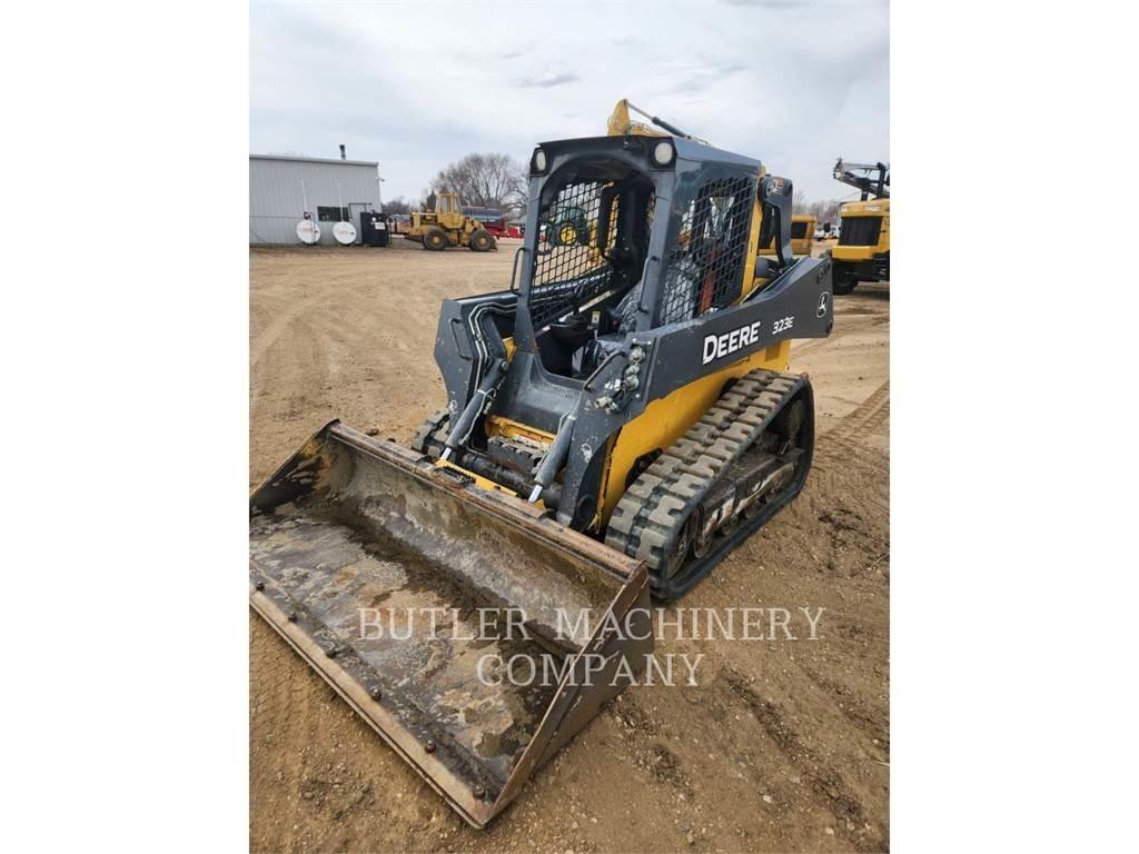 John Deere & CO. 323E Rupsladers