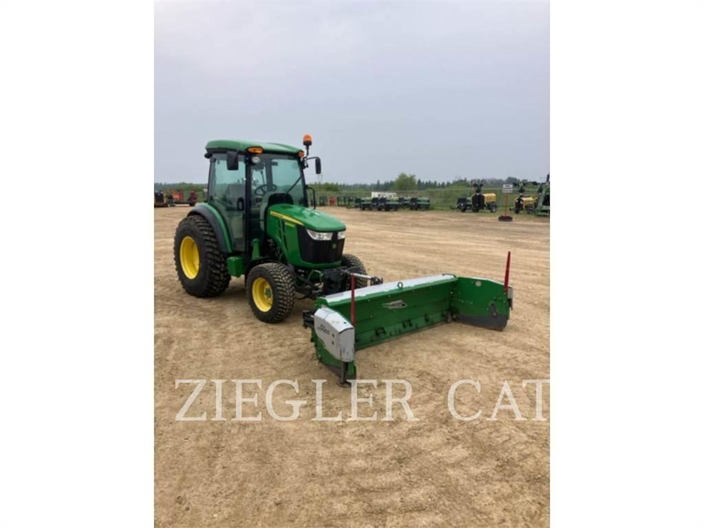 John Deere & CO. 4066R Tractoren
