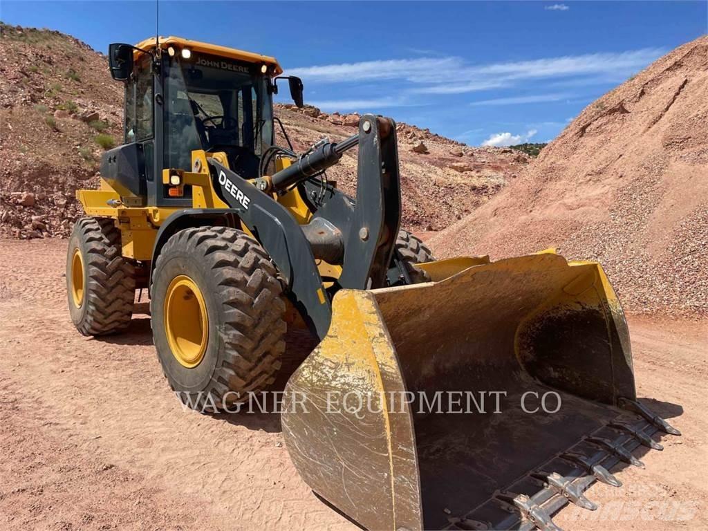 John Deere & CO. 544P Wielladers
