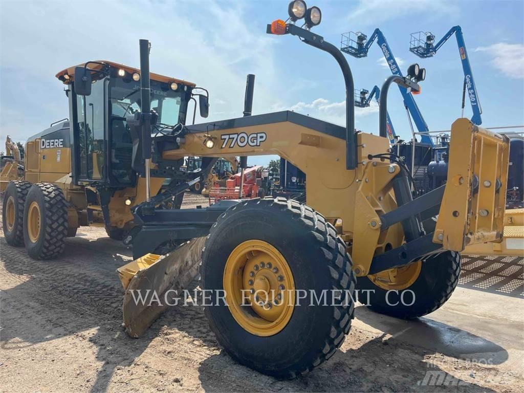 John Deere & CO. 770GP Graders