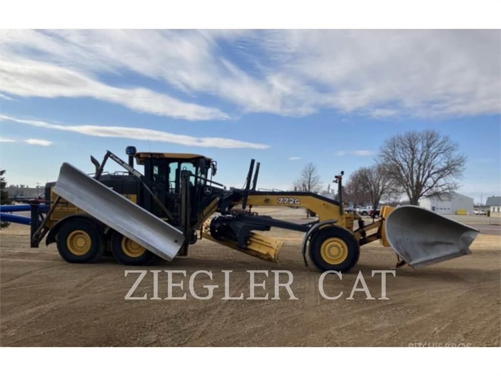 John Deere & CO. 772G_AO Graders