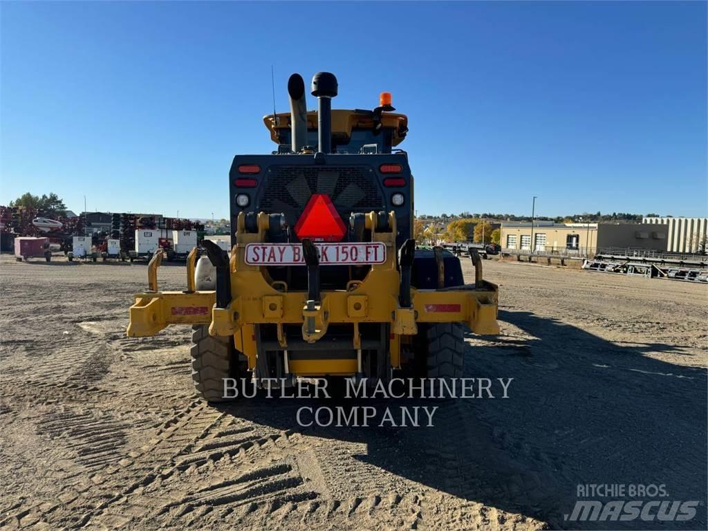 John Deere & CO. 772GP Graders