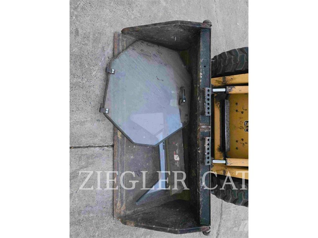 John Deere & CO. 7775 Schrankladers