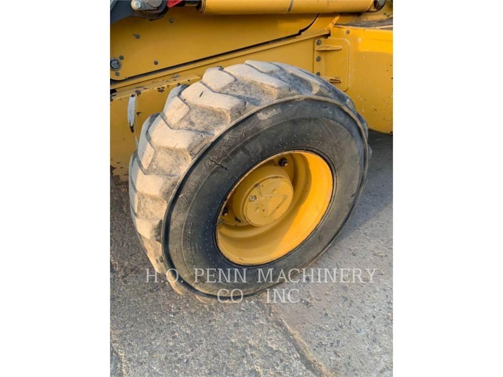 John Deere JD710D Graaf-laadcombinaties
