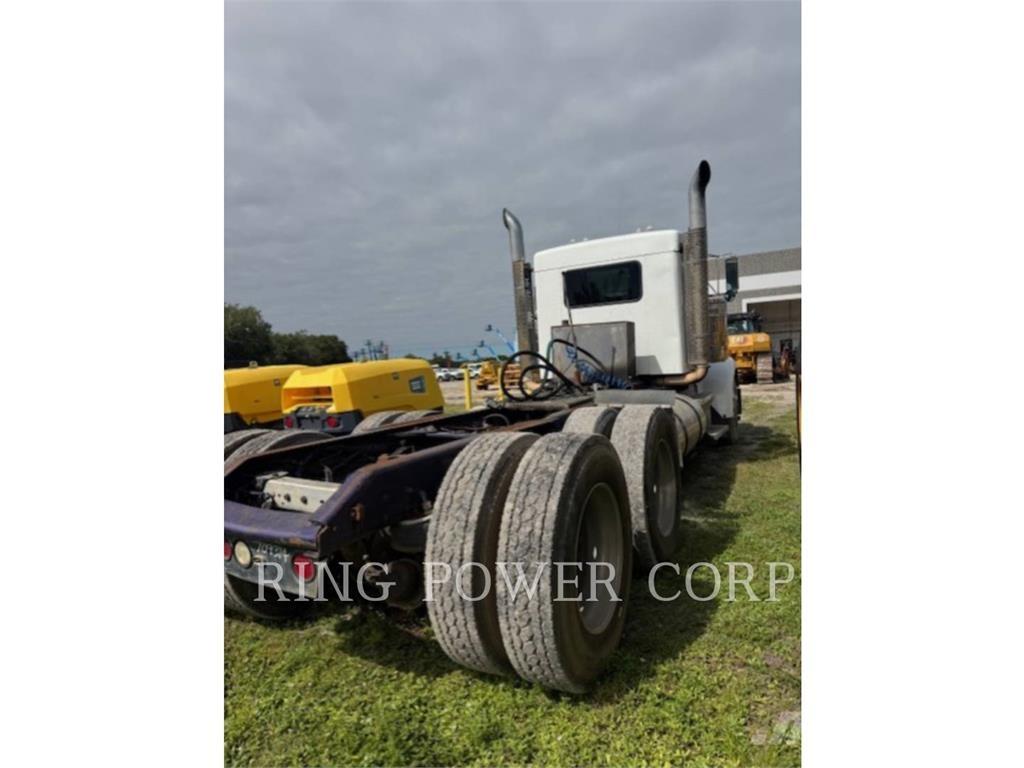 Kenworth W900S Anders