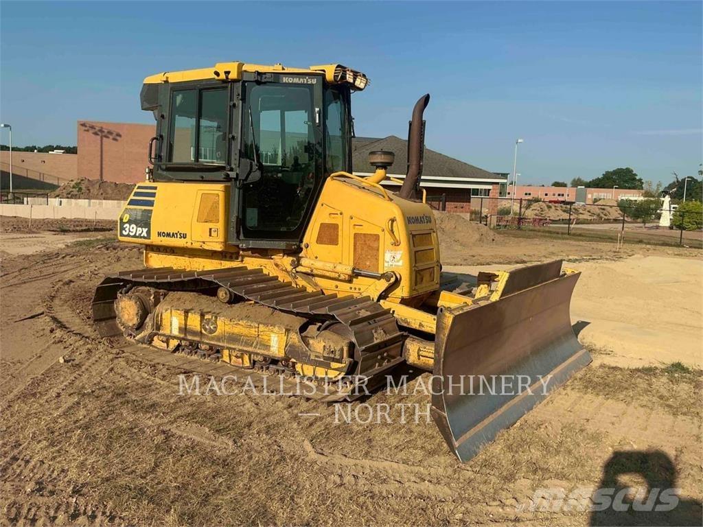 Komatsu D39PX-23 Rupsdozers