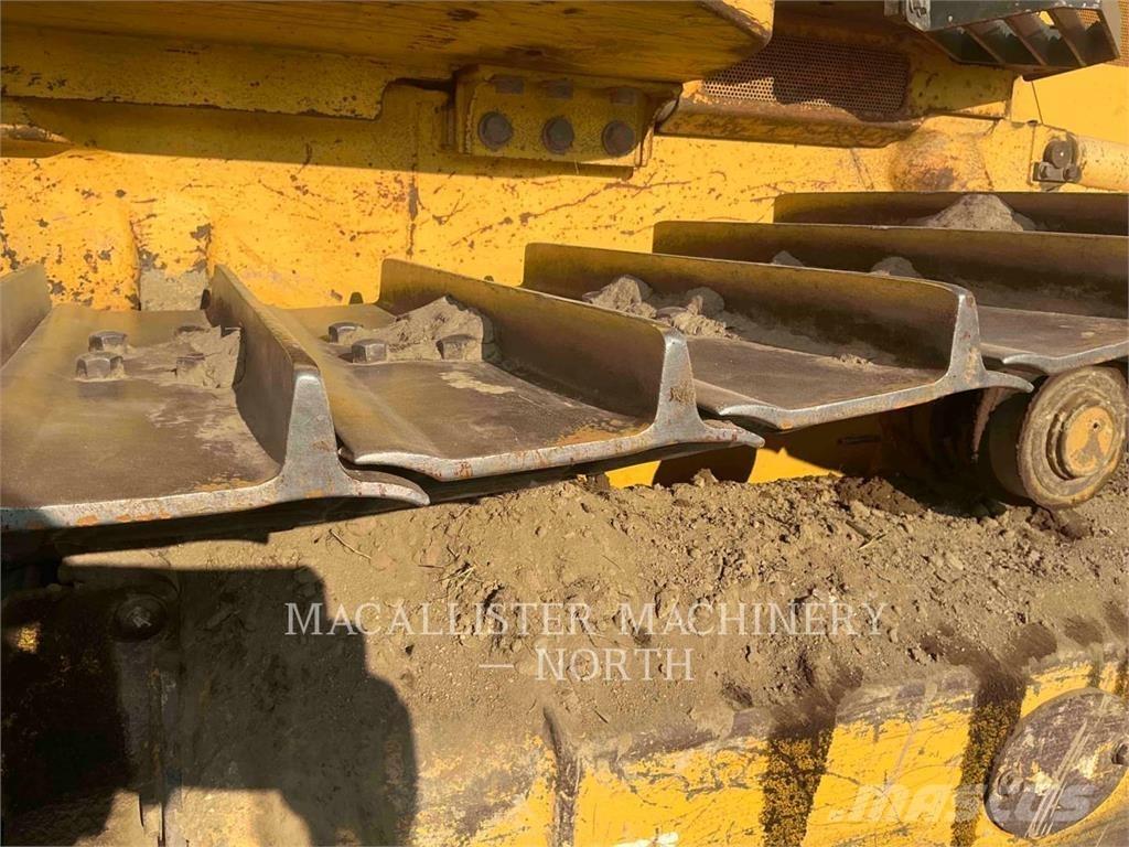Komatsu D39PX-23 Rupsdozers