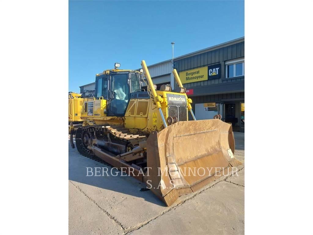 Komatsu D65 Rupsdozers