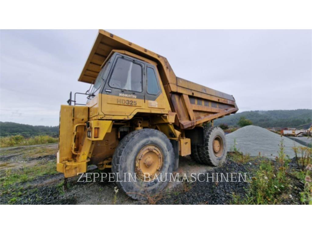 Komatsu HD325-6 Knik dumptrucks