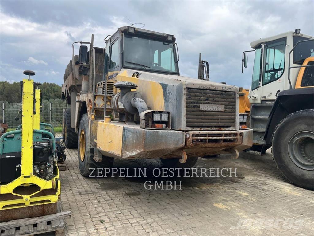 Komatsu HM300-2 Knik dumptrucks