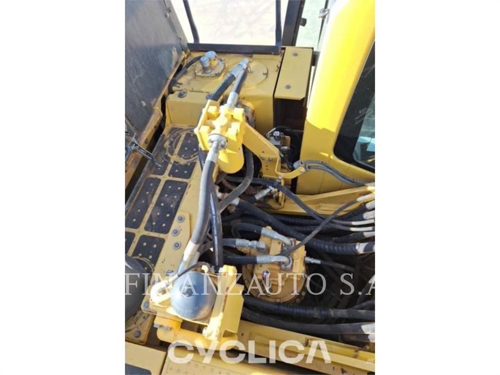 Komatsu PC490 Rupsgraafmachines