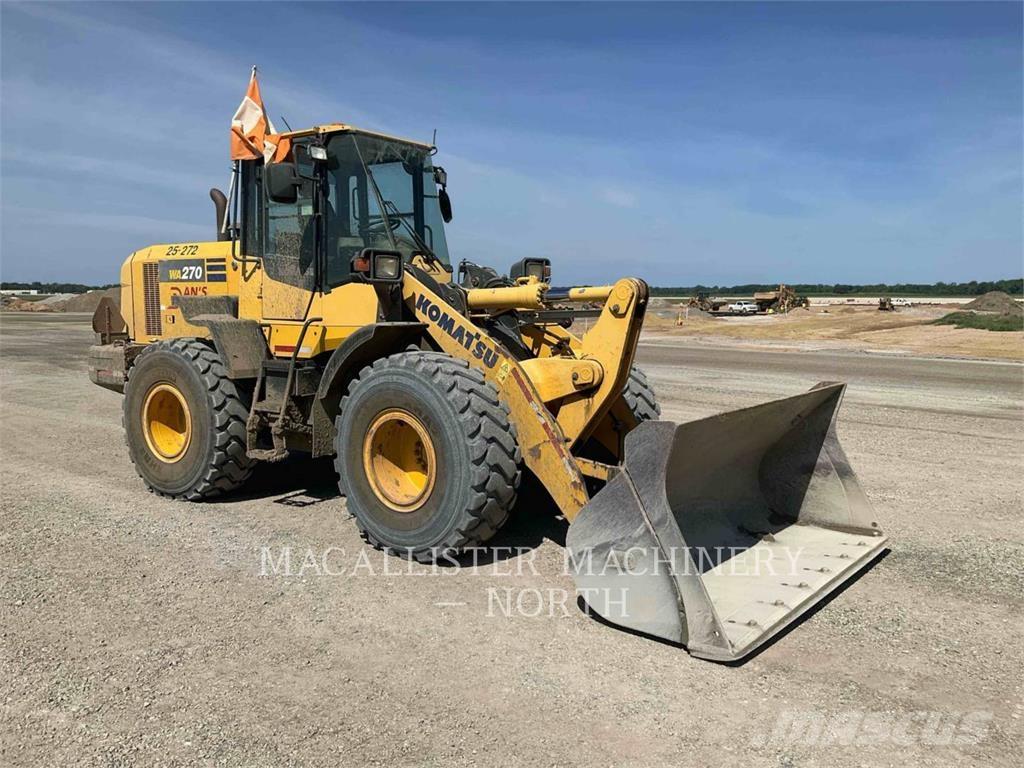 Komatsu WA270-7 Wielladers
