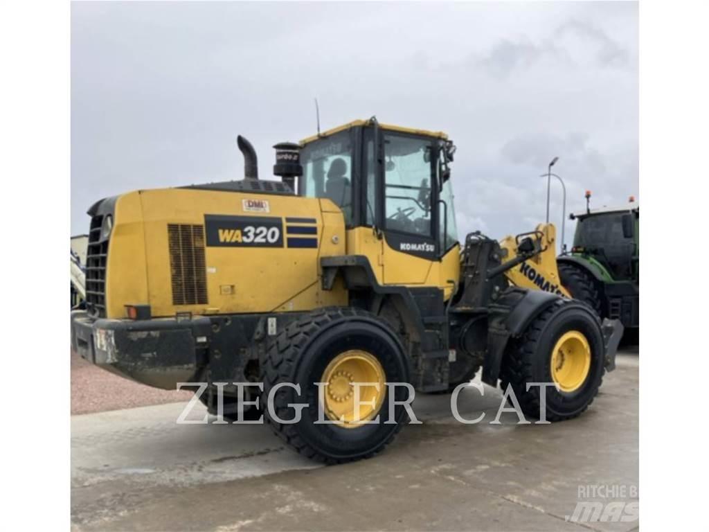 Komatsu WA320 Wielladers