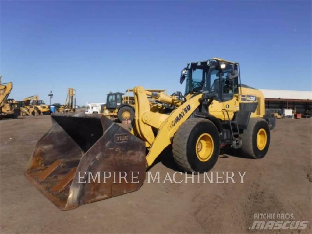 Komatsu WA320-8 Wielladers