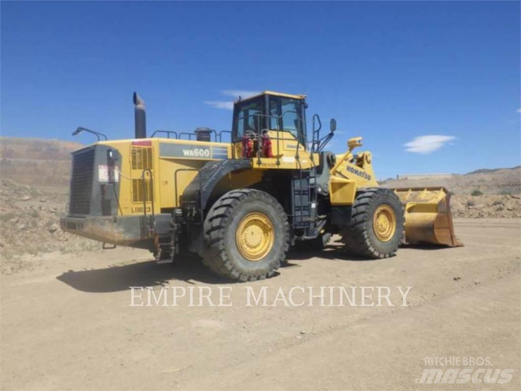 Komatsu WA600-6 Wielladers