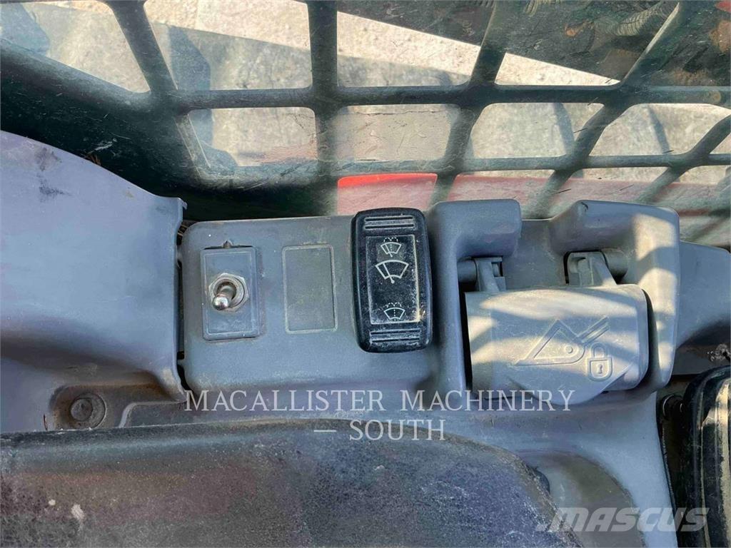 Kubota SVL75 Rupsladers